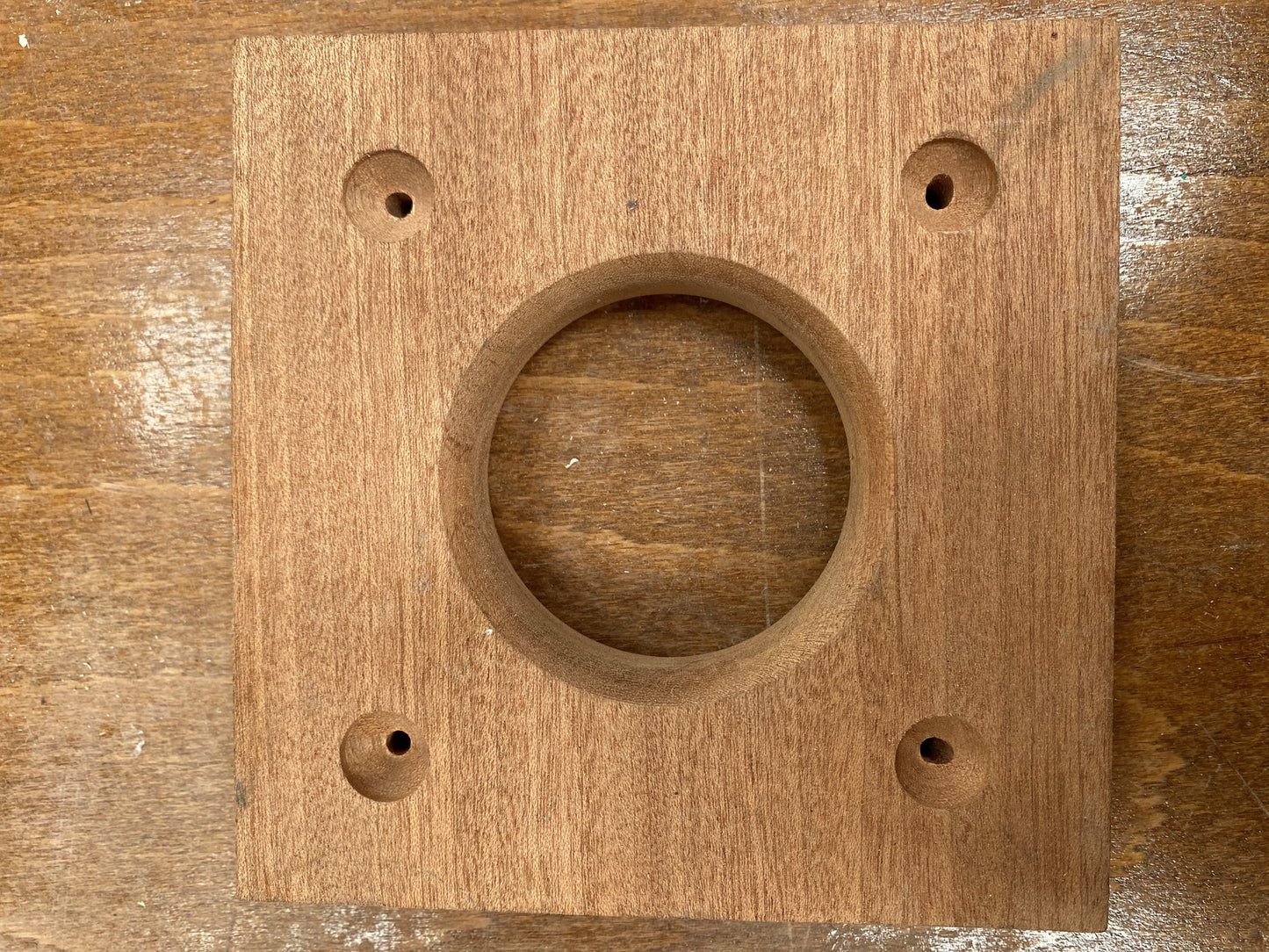 Simple wooden floor boss