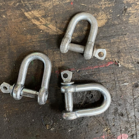 3 Stainless steel D shackles